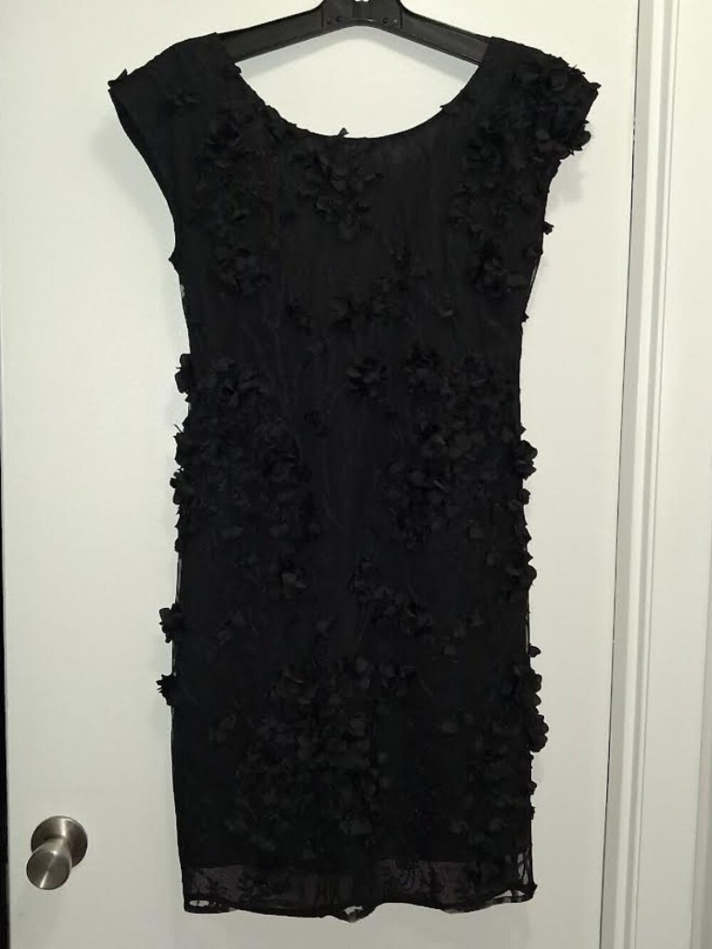 Sara Campbell Unique Floral Appliqué Mesh Tie-Back Mini Dress Size 6